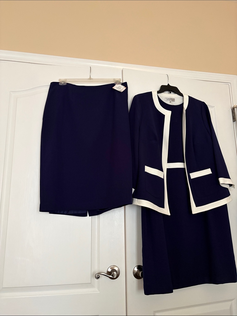 Kasper Navy Pencil Skirt with White-Trim Accent
